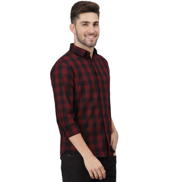 Dennis Lingo Men's Checkered Slim fit Casual Shirt